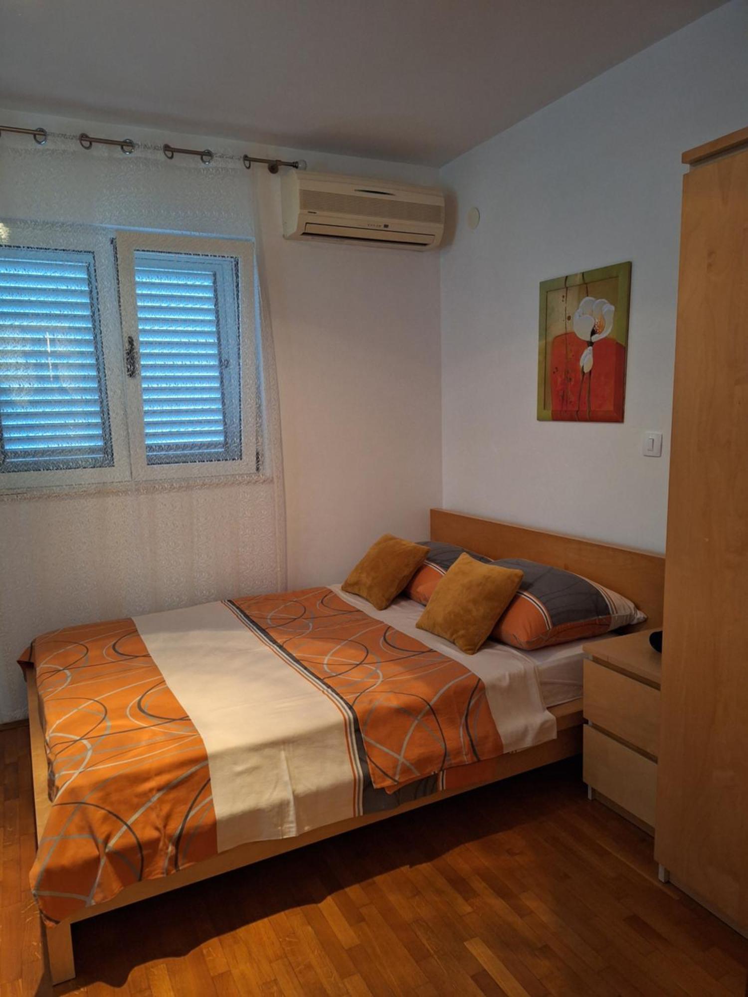 Apartments Romana سلاتين المظهر الخارجي الصورة